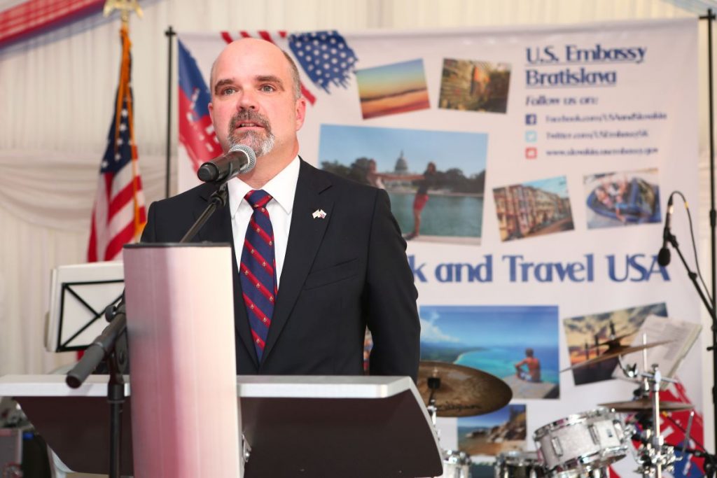 Chargé d’Affaires Veľvyslanectva USA Liam Wasley