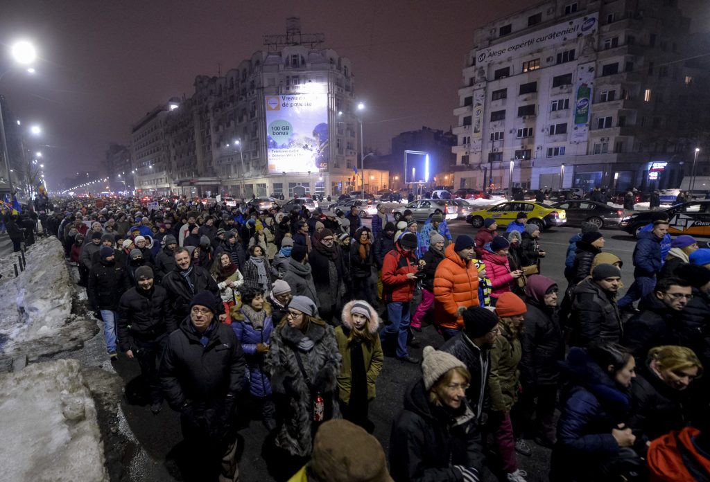 Tisícky protestujúcich Rumunov
